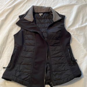 Bench vest